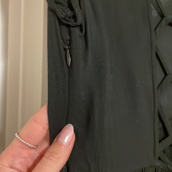 Urban Outfitters Black Dress - Picture 5 of 6